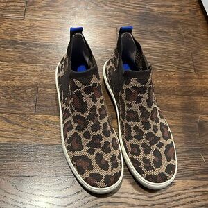 Rothy’s Size 8.5 Wildcat Chelsea Booties Worn 2x!